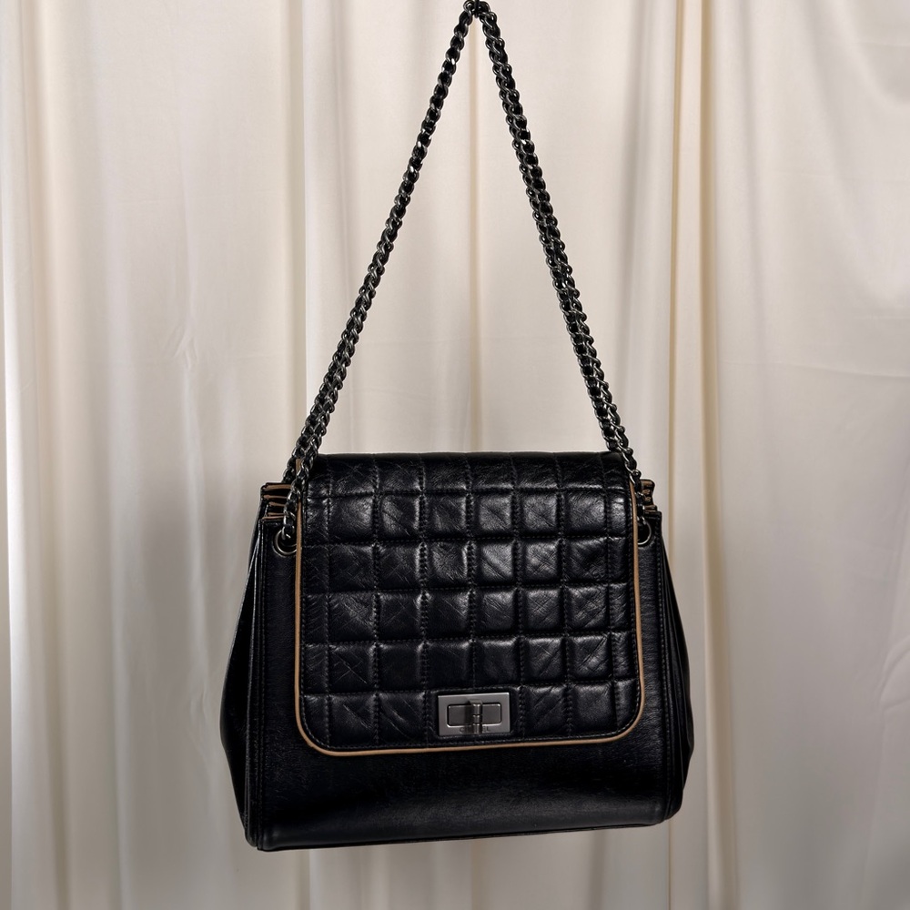 Chanel Black Quilted Leather Shoulder Bag